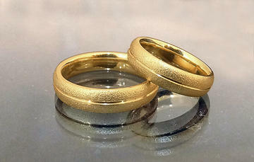 Anillo-matrimonio-oro-amarillo_large