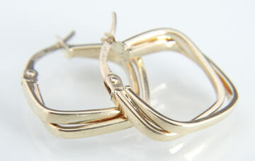 aretes oro amarillo