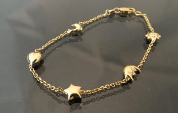 Pulsera con figuras