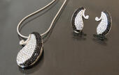 Aretes y dije de plata