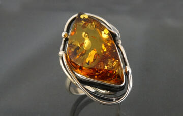 Anillo ámbar plata