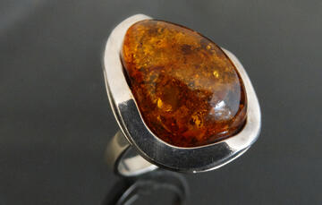 Anillo ámbar plata