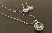 Aretes y dije plata con zircones